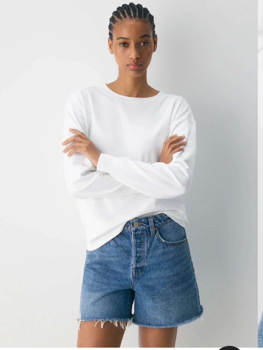 💙 Aritzia Denim Forum The Ex-Boyfriend Hi-Rise Denim Shorts | Size 28